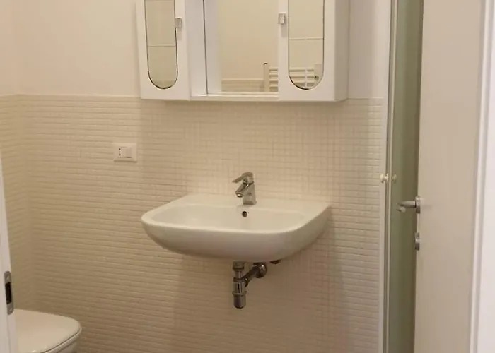 Caesar Πανσιόν Ραβένα